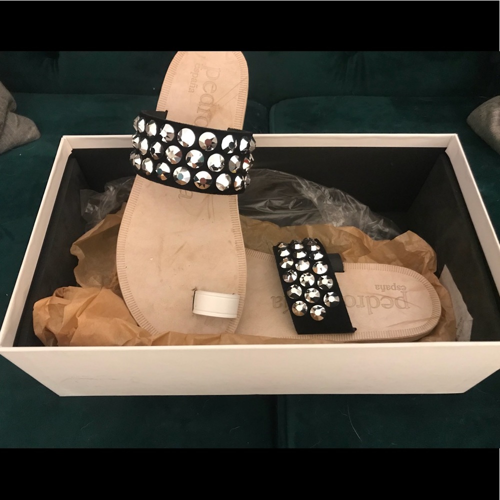 Pedro Garcia sandals.